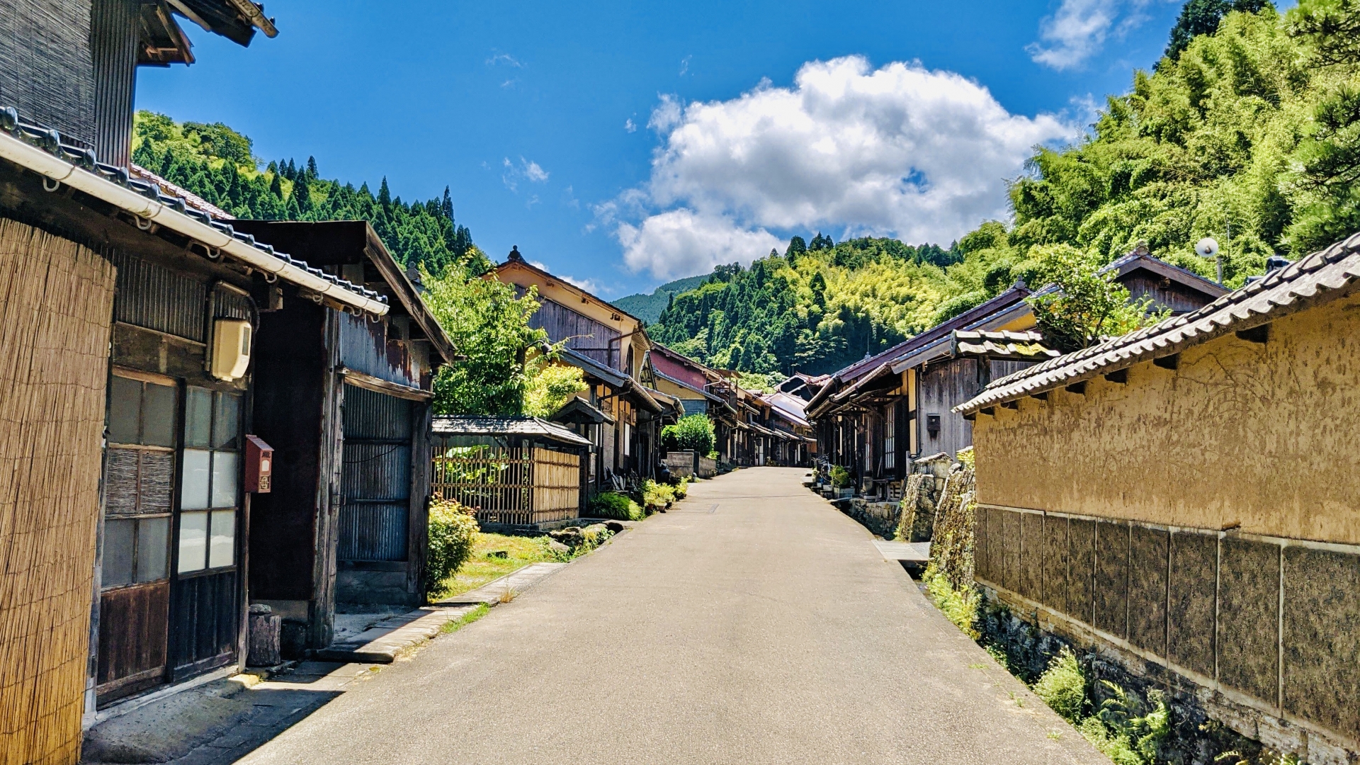 カップル旅行に人気の島根県の歴史的な街並み
