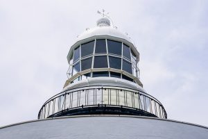 プロポーズスポットとして人気の美保関灯台