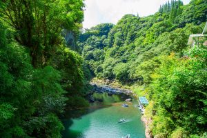 宮崎県の観光スポット　高千穂峡