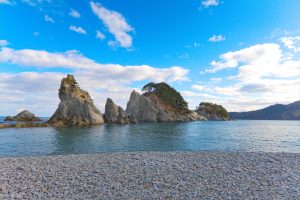 岩手でプロポーズスポットとして人気の浄土ヶ浜