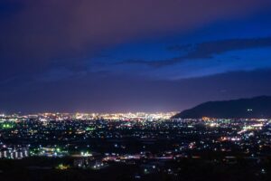 山梨県のプロポーズスポットとして人気の恋人の聖地　甲州市勝沼 ぶどうの丘