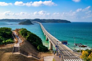 山口県でプロポーズスポットとして人気の恋人の聖地 海峡ゆめタワー