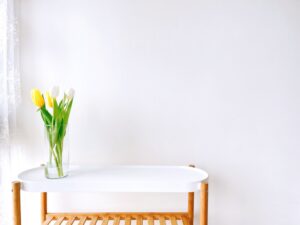 黄色と白のチューリップ